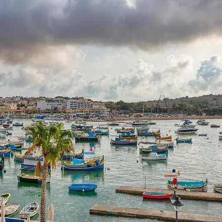 Seaview Townhouse, Steps From Market By 360 Estates Marsaxlokk