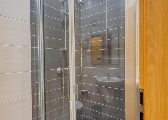 Seaview Townhouse, Steps From Market By 360 Estates مرسلوك