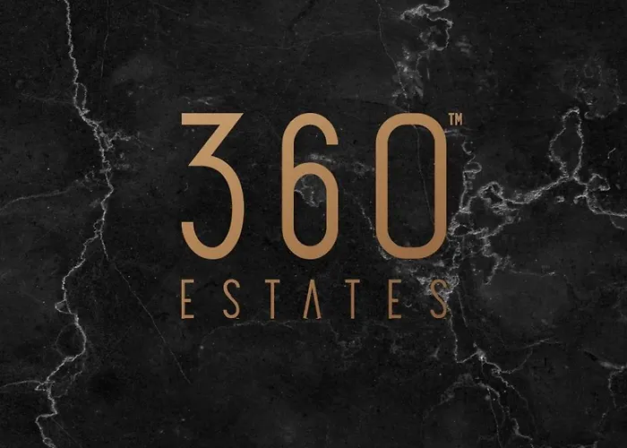 Seaview Townhouse, Steps From Market By 360 Estates شقة