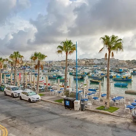 Seaview Townhouse, Steps From Market By 360 Estates Apartamento