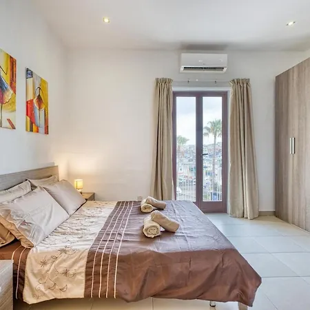 Apartment Seaview Townhouse, Steps From Market By 360 Estates Marsaxlokk