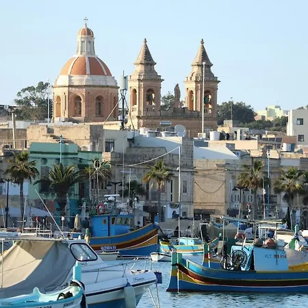 Seaview Townhouse, Steps From Market By 360 Estates Marsaxlokk