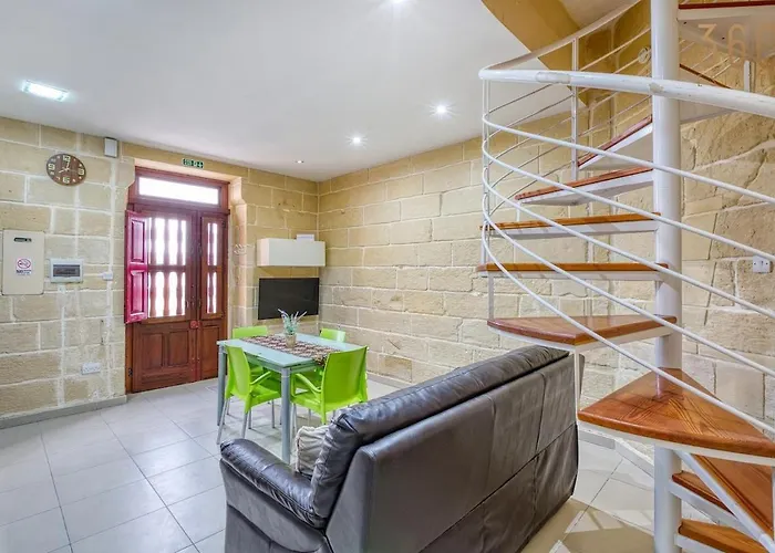 Seaview Townhouse, Steps From Market By 360 Estates Marsaxlokk