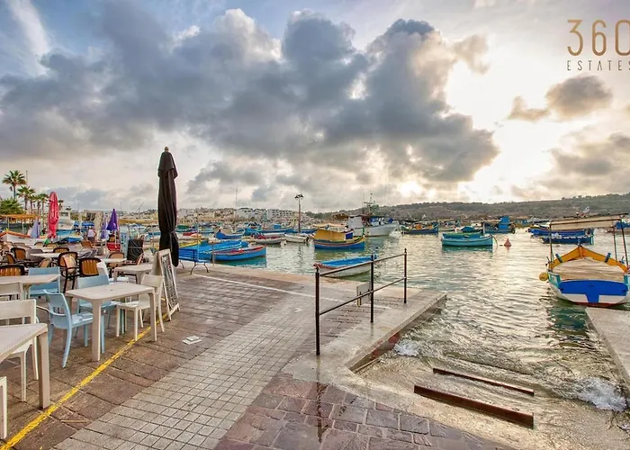 Seaview Townhouse, Steps From Market By 360 Estates Apartment *