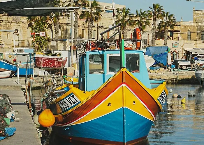 Seaview Townhouse, Steps From Market By 360 Estates Marsaxlokk